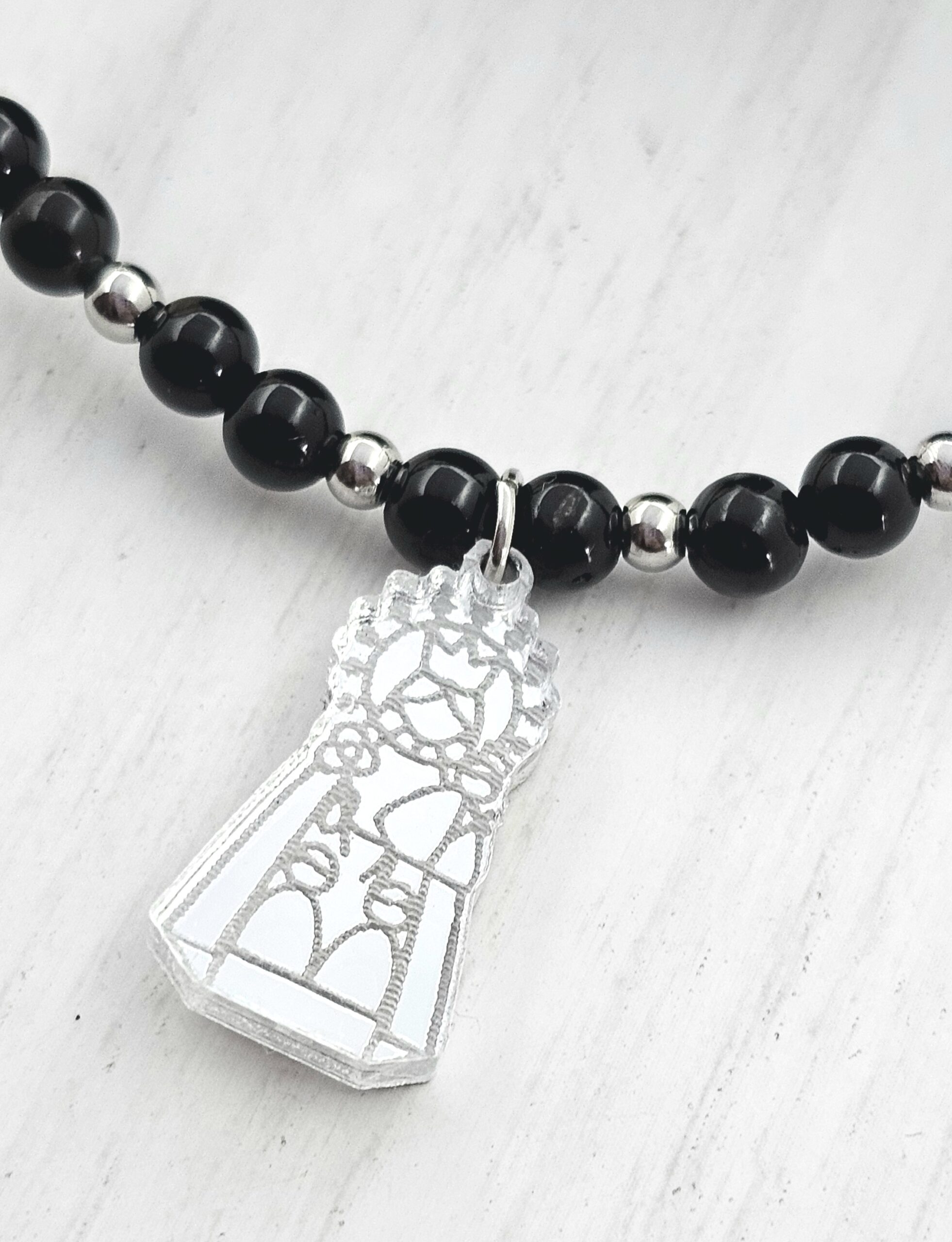 Pulsera Virgen de los Desamparados Turmalina Negra