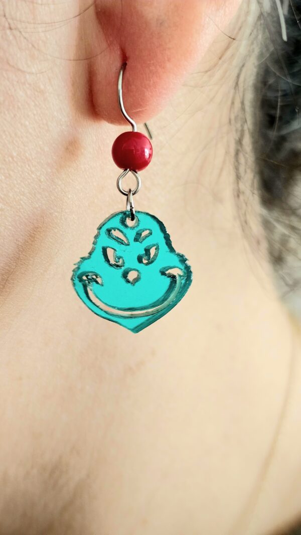 Pendientes Grinch